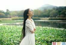 抖音上的暖心文案 想念的时候,只想看上一眼,感觉很暖-聚好话