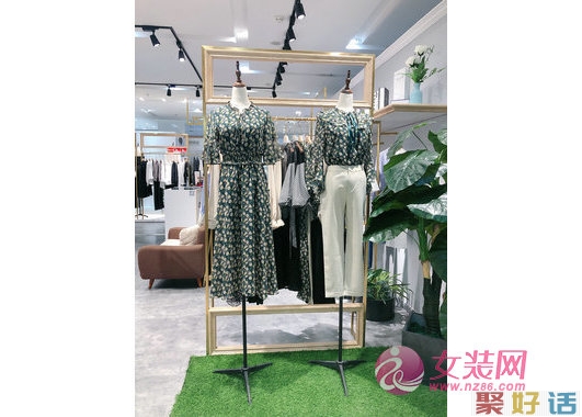 2020年底适合服装店/卖衣服的朋友圈文案-聚好话