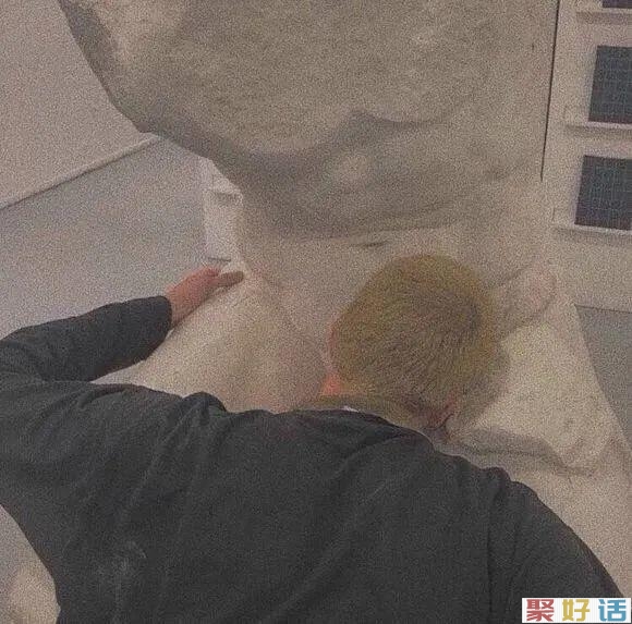 适合发朋友圈的沙雕文案配图插图(35) 适合发朋友圈的沙雕文案配图插图(35)