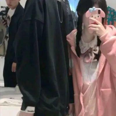 愚人节表白文案:我喜欢你 如果你不是 那就愚人节快乐 如果你也是 那就祝我们第一天快乐。插图3 愚人节表白文案:我喜欢你 如果你不是 那就愚人节快乐 如果你也是 那就祝我们第一天快乐。插图3