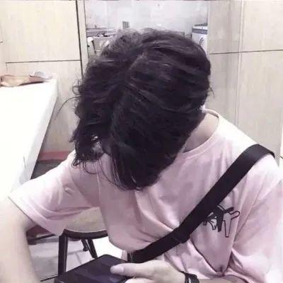 愚人节表白文案:我喜欢你 如果你不是 那就愚人节快乐 如果你也是 那就祝我们第一天快乐。插图6 愚人节表白文案:我喜欢你 如果你不是 那就愚人节快乐 如果你也是 那就祝我们第一天快乐。插图6