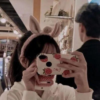 愚人节表白文案:我喜欢你 如果你不是 那就愚人节快乐 如果你也是 那就祝我们第一天快乐。插图9 愚人节表白文案:我喜欢你 如果你不是 那就愚人节快乐 如果你也是 那就祝我们第一天快乐。插图9