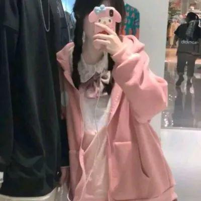 愚人节表白文案:我喜欢你 如果你不是 那就愚人节快乐 如果你也是 那就祝我们第一天快乐。插图2 愚人节表白文案:我喜欢你 如果你不是 那就愚人节快乐 如果你也是 那就祝我们第一天快乐。插图2